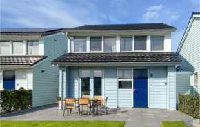 Lovely Home In Wieringerwerf With House Sea View